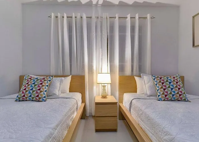 Oasis In Front Of The Park/ 3Br W/ Family Room + Study Santo Domingo admite animales