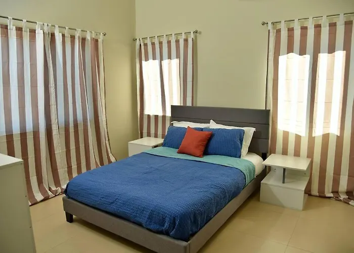 Dream Waves Luxurious Home Negril