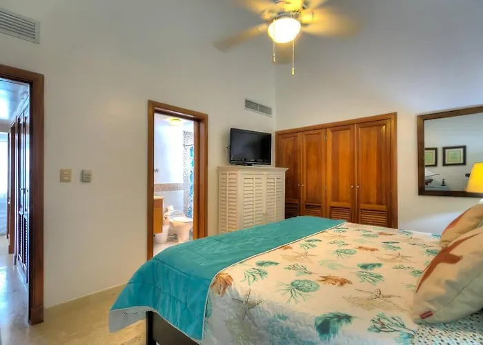 2 Bdr Loft Apartment In Playa Turquesa - A-401 Punta Cana
