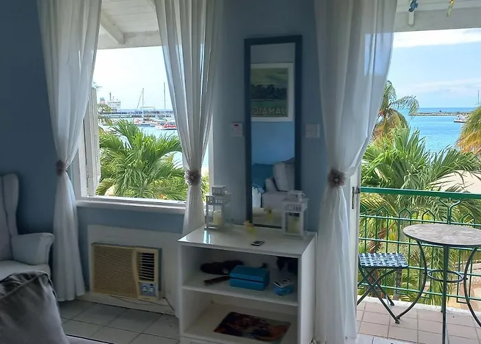 Beautiful Balcony By The Sea Aparthotel Ocho Rios