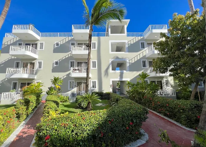 Sol Caribe Suites - Playa Los Corales - Beach Club, Wifi, Swimming Pool Punta Cana