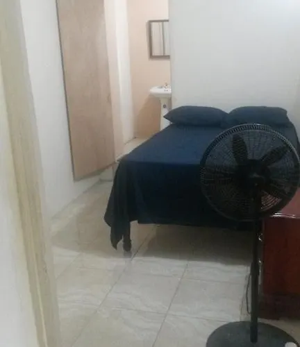 Lion'S Pride Apartment Kingston