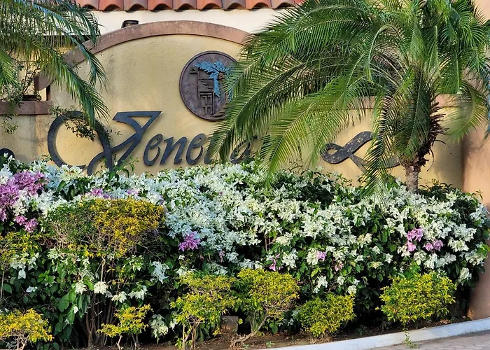 Pet friendly Ivy'S Luxury Townhouse, Montego Bay Apartment