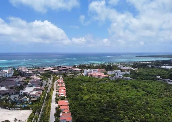 Huisdiervriedelijke Beach House, Gated Community, Private Beach Access Villa Punta Cana
