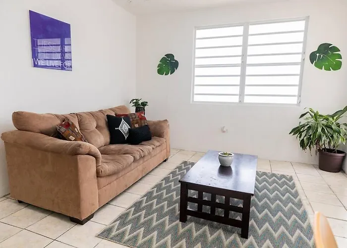 3Br Spacious, Dorado Beach Apartment, -20% Monthly