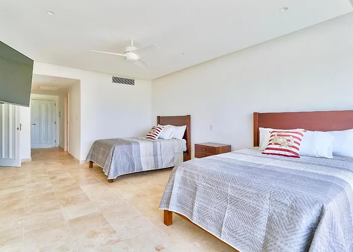 Sunny Beachfront Condo With Stunning Views Punta Cana