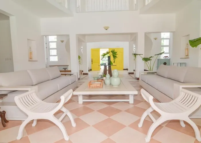 Six Bedrooms Luxury Disco Room Villa La Romana acceptant les animaux