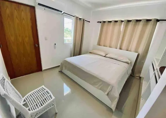 3Br Villa With Rooftop Pool La Romana acceptant les animaux