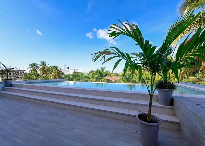 Huisdiervriedelijke Luxurious Condo Steps From The Beach, A2, Los Cora Punta Cana