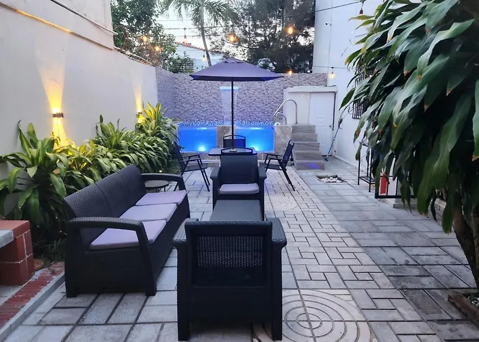 Private House With Pool In Santo Domingo, Quiet, 4 Bed 4 Bath, Brick Bbq, Wi-Fi, Ac, Hot Water, Full Kitchen, Garden Villa