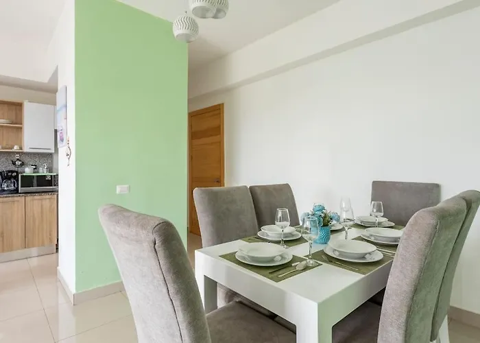 Haustierfreundliches Ferienwohnung Apto Cerca De La Playa Boca Chica