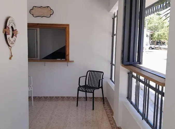 Hostal Marina Samana