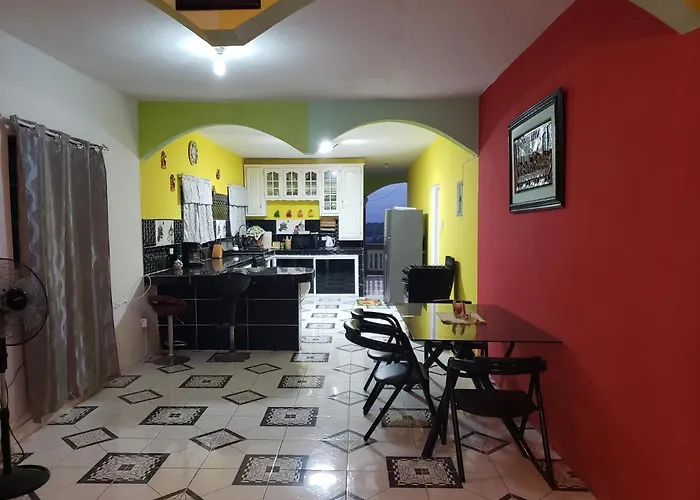 Casa De Rosa Bed & Breakfast Montego Bay