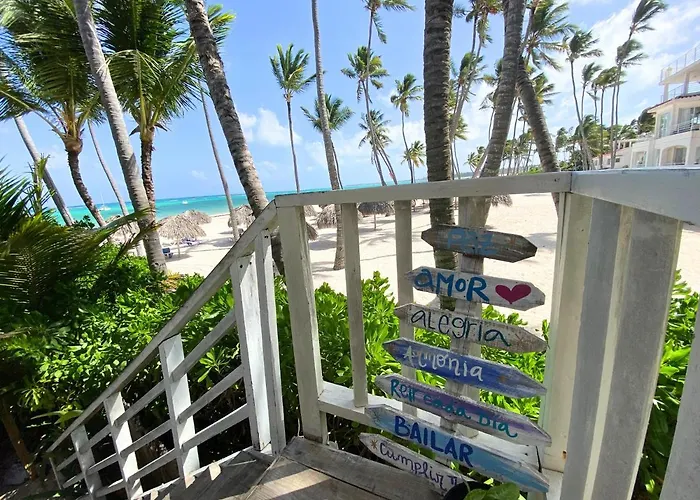 Blue Mare Deluxe Bavaro Villas - Beach Suites, Concierge Service & Spa Punta Cana
