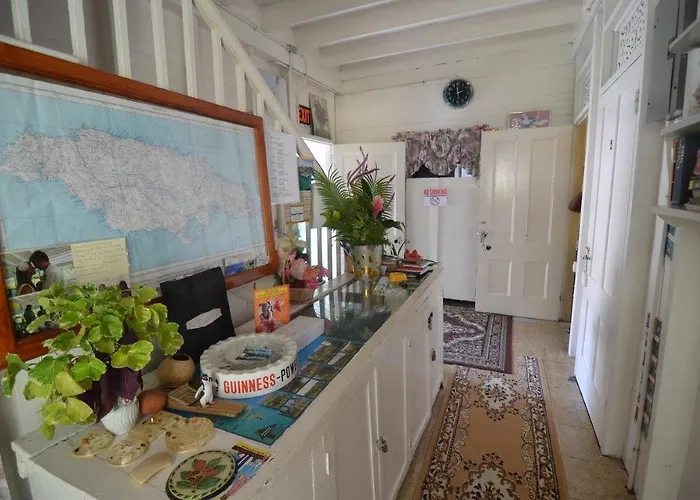 Holiday Home - Guest House Port Antonio