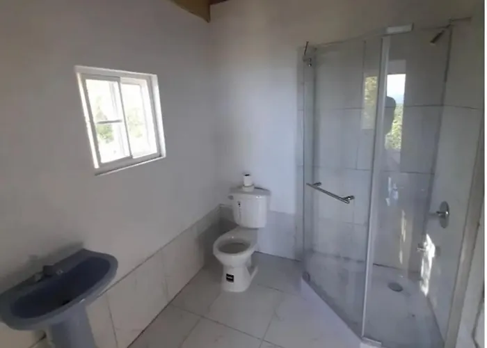 Backra'S Resort Port Antonio