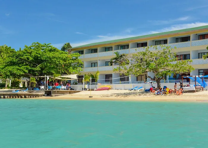 Sand And Tan Beach Hotel Ocho Rios - 4 star Hotel