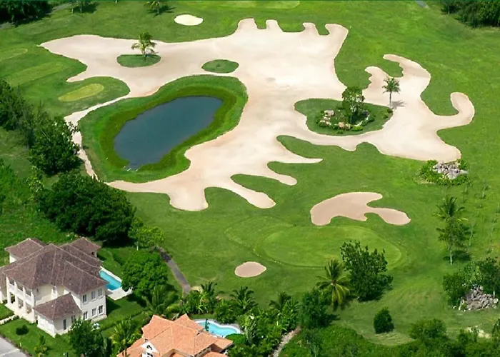 Private New Sunny Villa With Pool Metro Country Club Juan Dolio