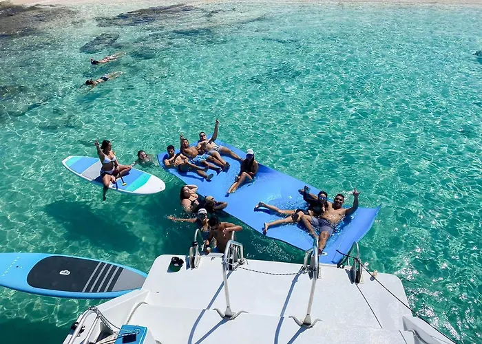 Casa Verde Hotel - Steps To The Beach, Pool, Restaurant & Bar Rincon