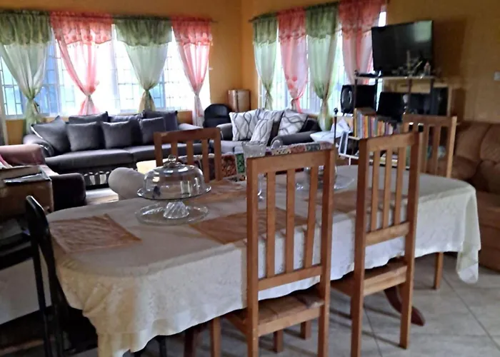 Chaudhry Second Floor Single Suite Montego Bay