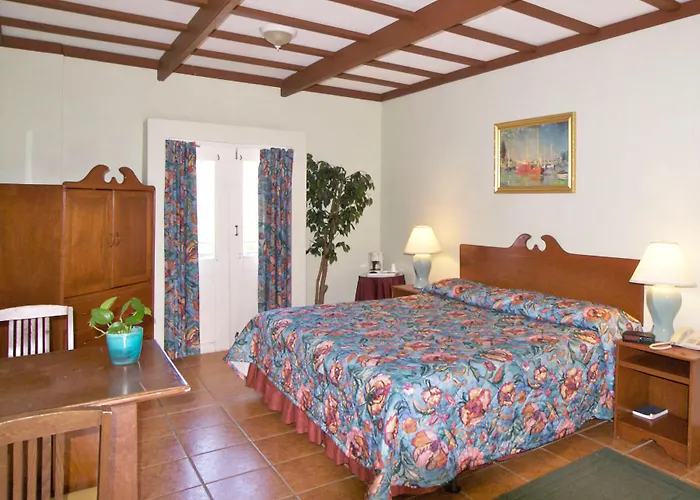 Parador Palmas De Lucia Yabucoa