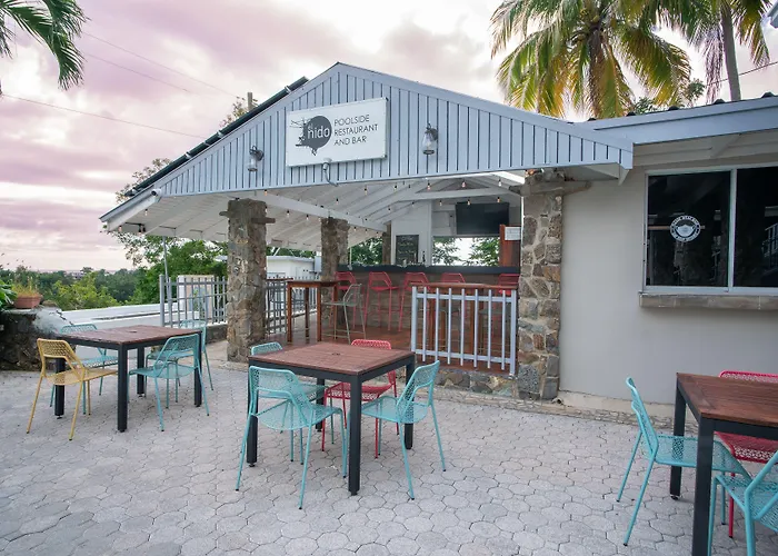 Lazy Parrot Inn Rincon