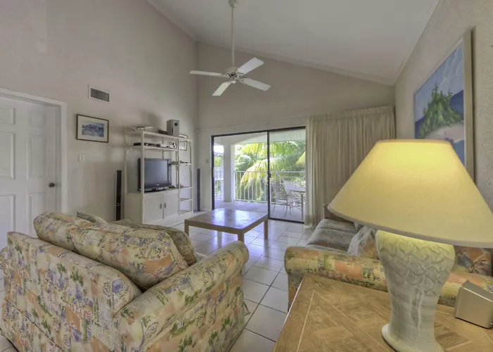 #207 Sunset Cove Seven Mile Beach George Town