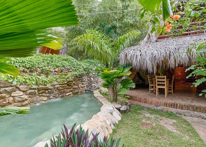 Chalet Tropical Hotel & Pool Bar Restaurant Las Galeras