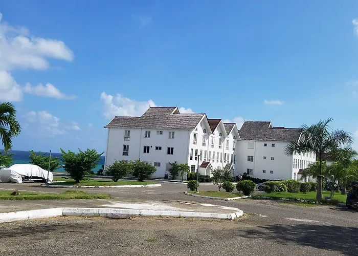 Hotel Seacastles Vacation Penthouse Montego Bay