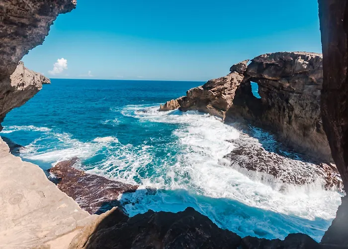 Discovery Inn & Suites At 681 Ocean Drive Arecibo