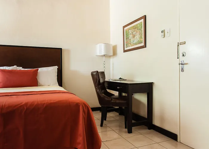Shirley Retreat Hotel Kingston