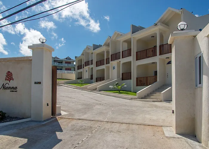 Hotel Nianna Coral Bay Deluxe Townhouse 1 Montego Bay con Piscina