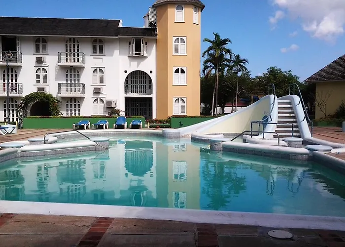 Beach Castle At Sandcastles Ocho Rios