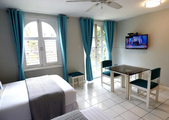 Pet friendly Beach Studio 4 Ocho Rios