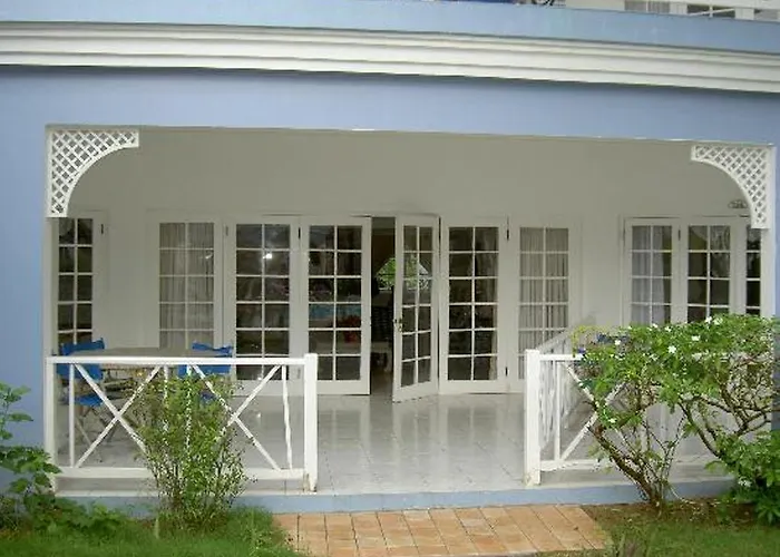 Beachcomber Club Resort Negril