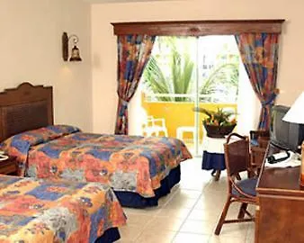 The Club At Grand Paradise Bávaro
