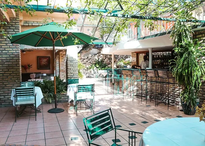 Pet friendly Prince Hotel Port-au-Prince