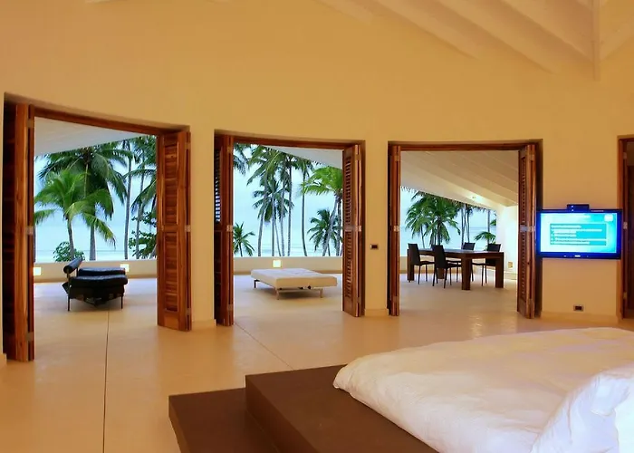 Beachfront Luxury Villa Las Terrenas