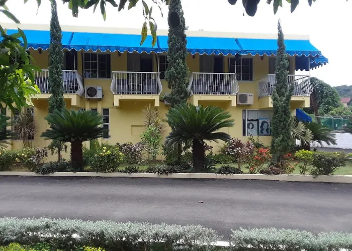 Tamarind Hotel Runaway Bay