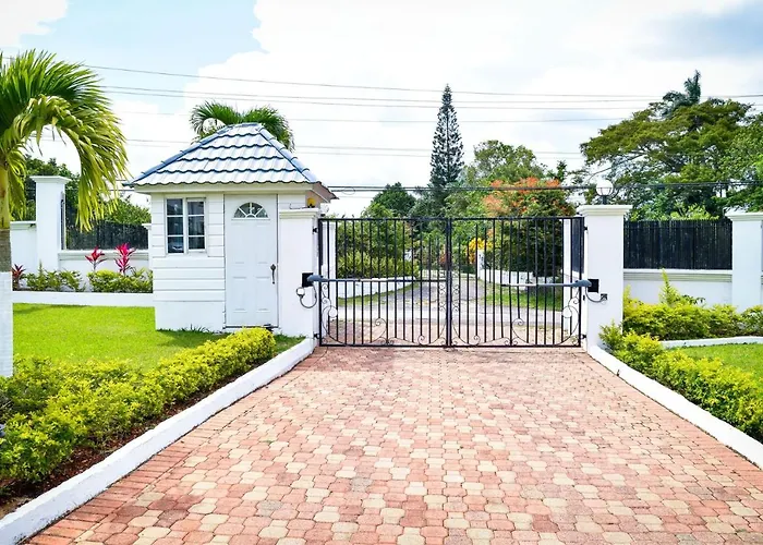 Jamgolia Place Mandeville