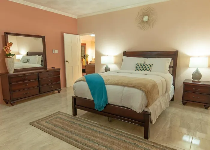 Tropical Escape Villa Ocho Rios