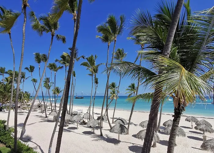 Tropicana Suites Beach Club And Pool Punta Cana