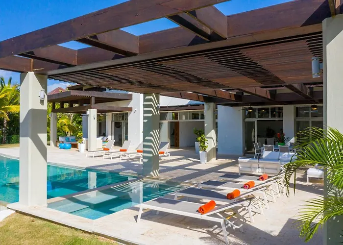 Unique Private Villa With Pools And Golf Cart La Romana admite animales
